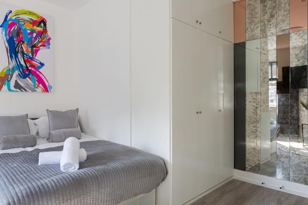 Studio Apt, 8 Min Walk From Tube 3 런던 외부 사진